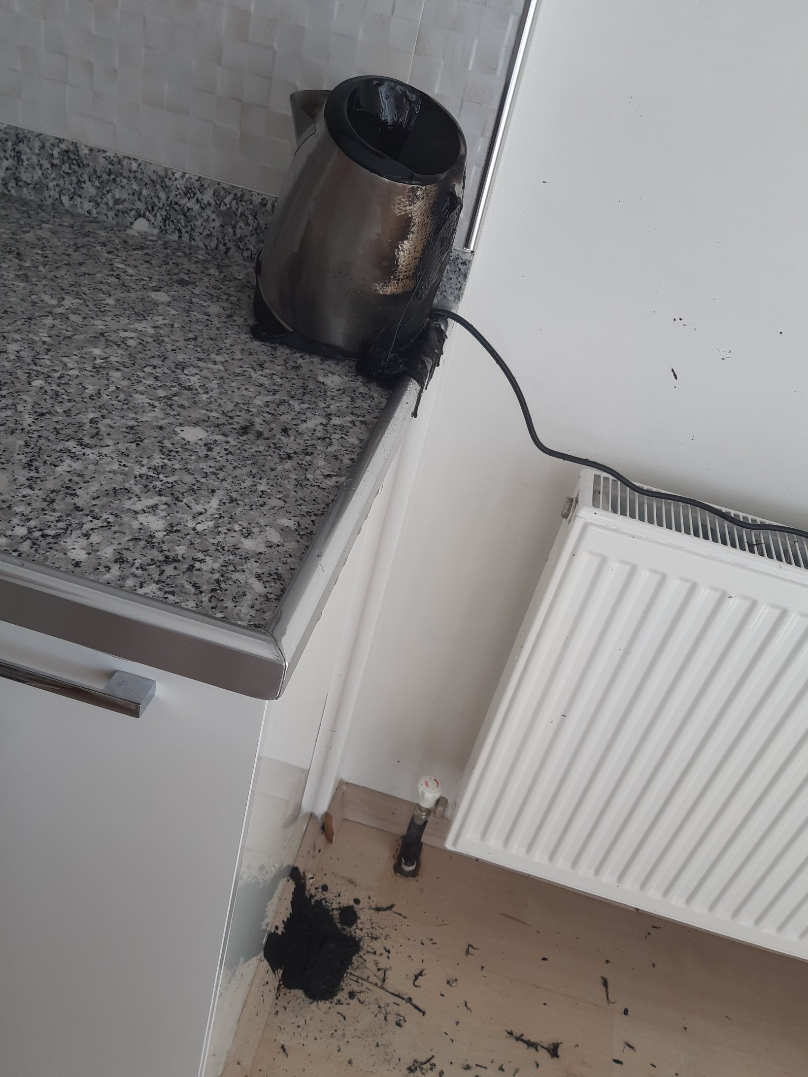 Sinbo kettle patladı Fotoğraf ile Şikayet | Fotoğraf ile İfşa Et - 1 